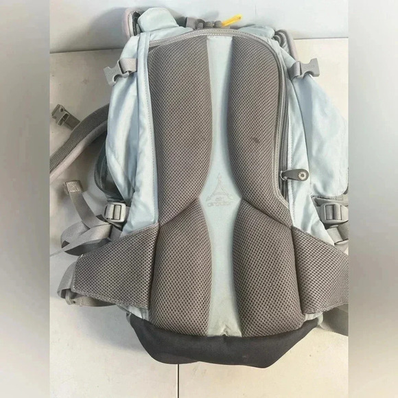 Camelbak Helena 20 L hydration backpack (No bladder) - Picture 9 of 9